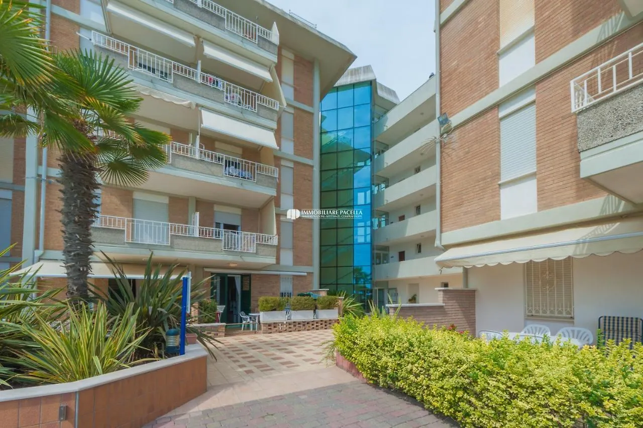 Residence Puerto Del Sol Immobiliare Pacella Lido di Jesolo Appartamento