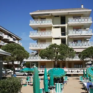 Diplomatic Fronte Mare Lido di Jesolo